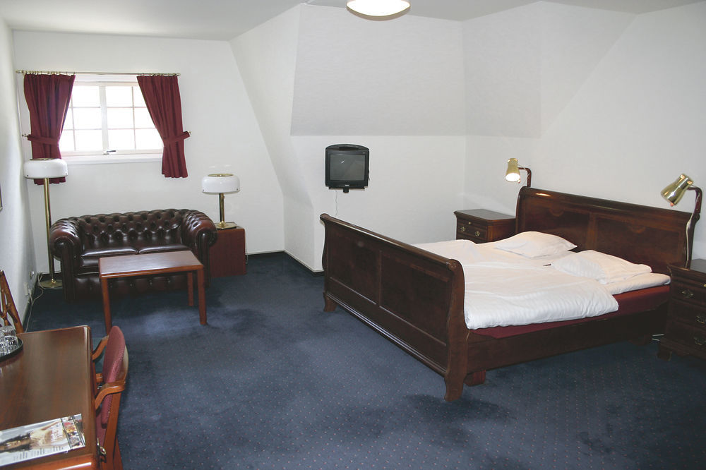 Rasta Lilla Edet Motel Bagian luar foto